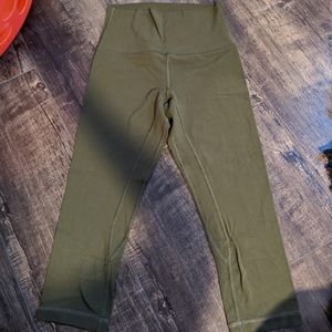 Lululemon align crop size 4 arm green